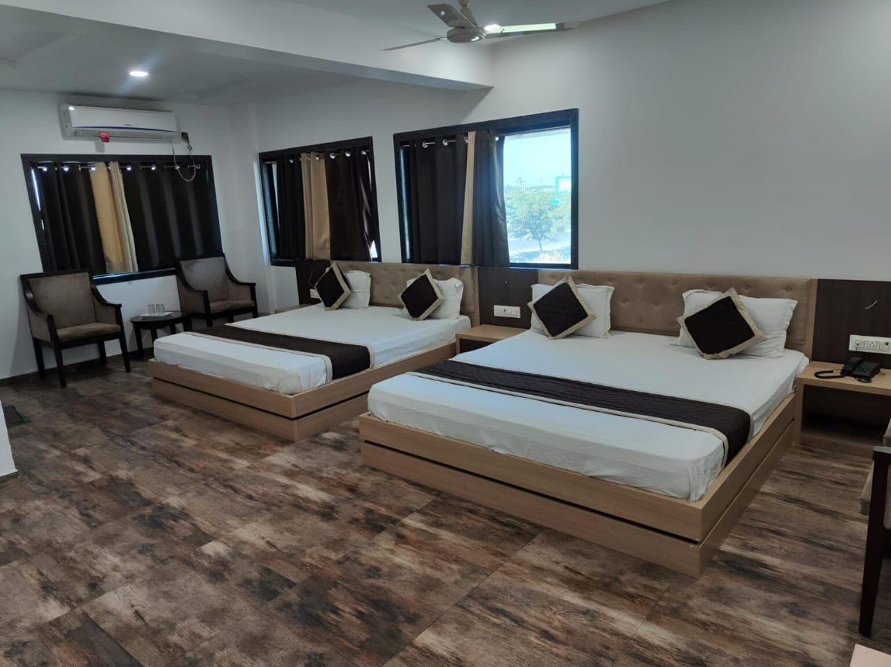 Standard non-AC room